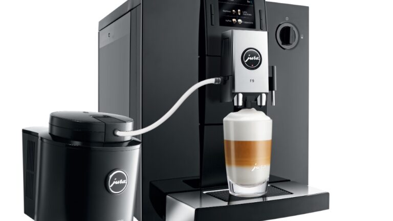 JURA Kaffeevollautomaten: Kaffeespezialitäten auf Knopfdruck, aber ohne Kapseln oder Pads
