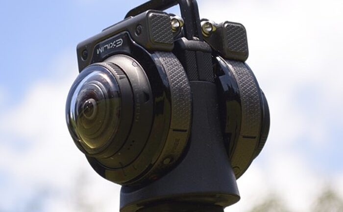 Casio EX-FR 200: Diese 360°-Kompaktkamera gibt euch volle Flexibilität