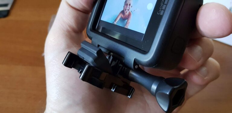 GoPro-Zubehör könnt ihr natürlich verwenden. (Foto: Sven Wernicke)