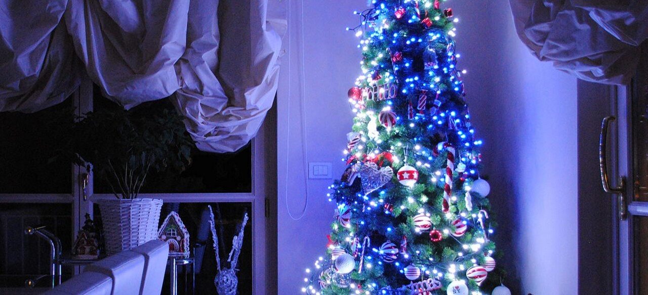 Smarte Weihnachten: So bringt ihr eure Wohnung in Festtagsstimmung