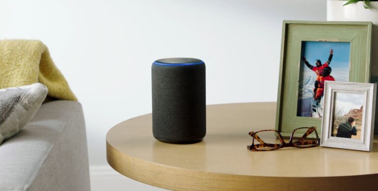 Ein Echo erlaubt bequeme Alexa-Sprachbefehle für Philips Hue. (Foto: Amazon)