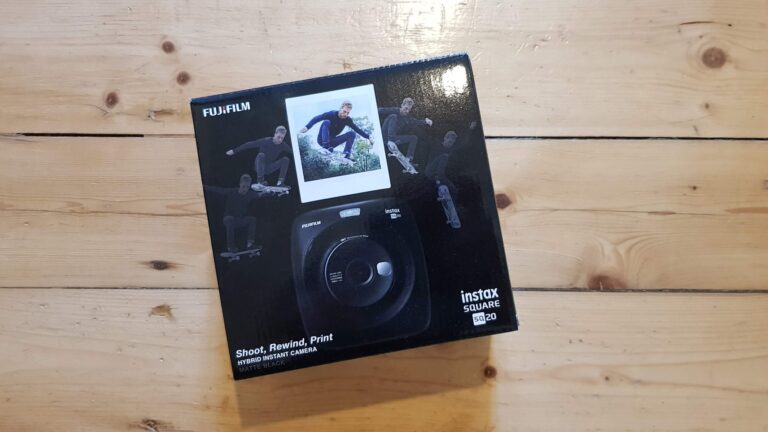 Fujifilm Instax Square SQ20 im Test: Sofortbildkamera trifft auf Digicam