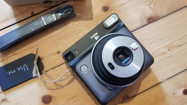 Fujifilm Instax Square SQ6 im Test: Harte Konkurrenz für Polaroid