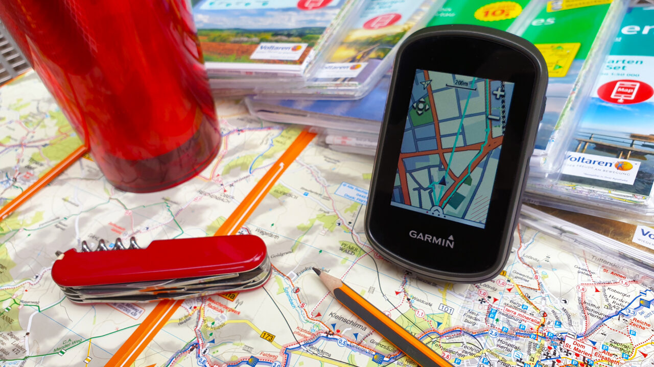 GPS-Gerät oder Smartphone: Die Systemfrage für Wanderer