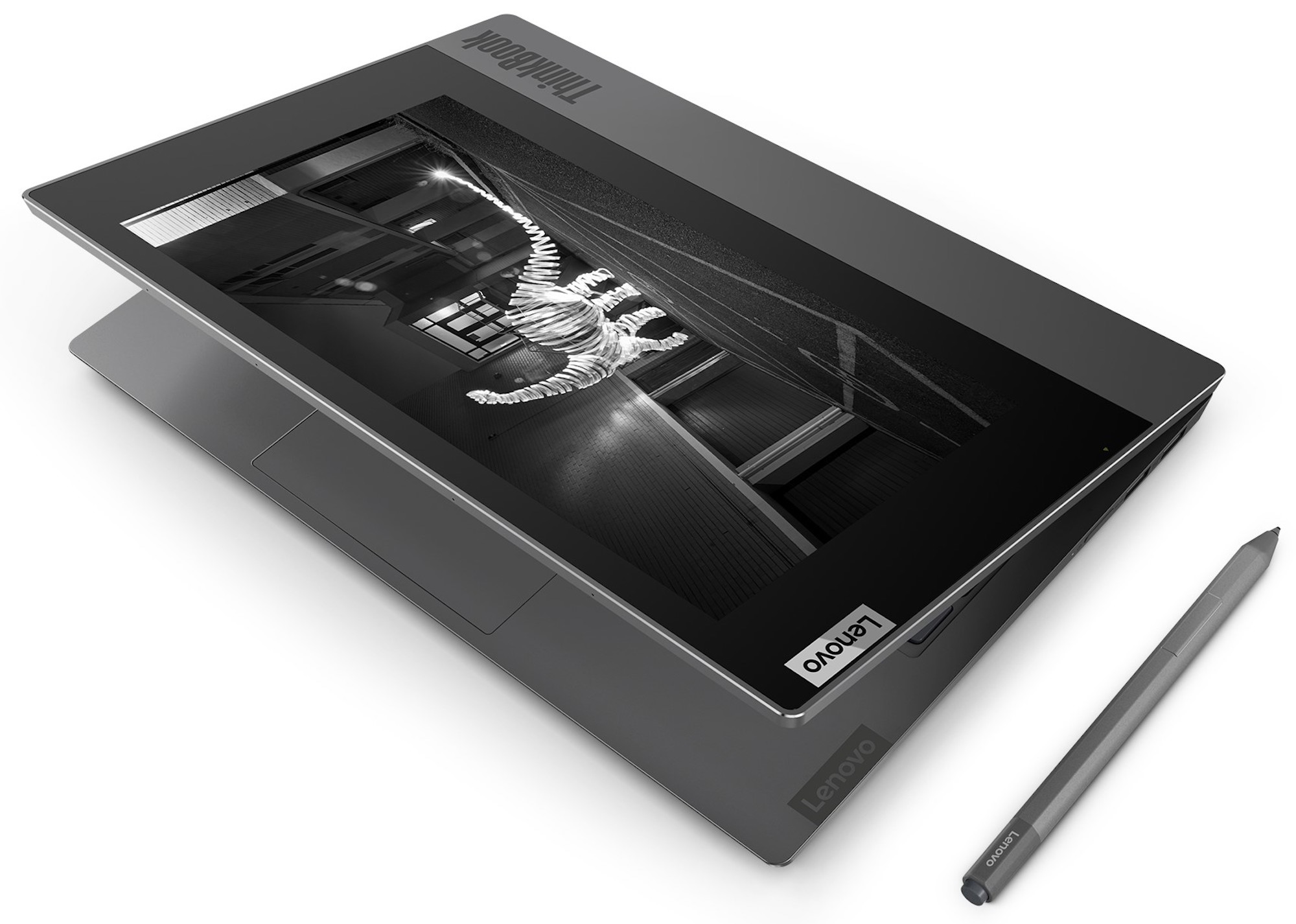 Das Lenovo ThinkBook Plus bietet ein E-Ink-Display auf der Außenseite.