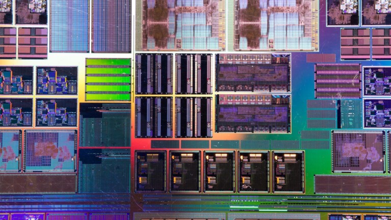 AMD und Intel: Was ihre Prozessoren unterscheidet und wie ihr eure CPU findet