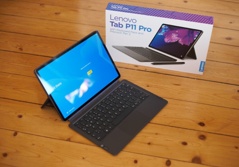 Das Lenovo Tab P11 Pro richtet sich mehr an diejenigen, die mit dem Tablet arbeiten wollen. (Foto: Sven Wernicke)
