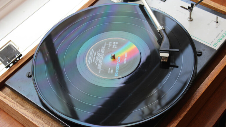 Schallplatten digitalisieren: So bringt ihr Vinyl auf die Festplatte