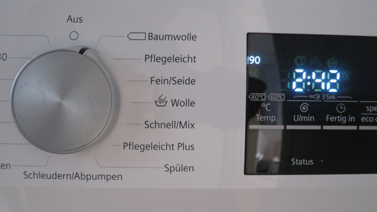 90-Grad-Programm einer Waschmaschine