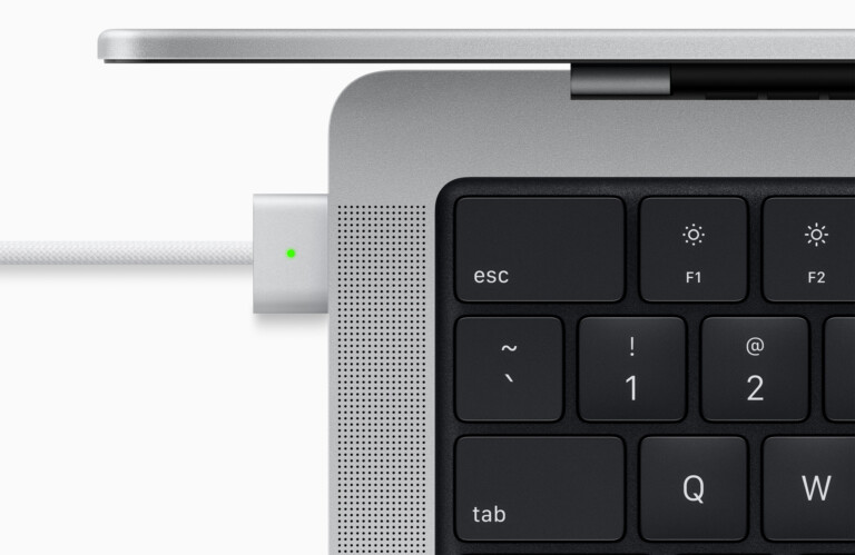 Freudiges Wiedersehen: Die neuen MacBook Pro 14 und 16 Zoll verwenden wieder den Magnetladestecker MagSafe