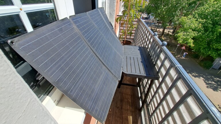 Aufgefaltet fast 1qm groß: das EcoFlow 160W Solarpanel