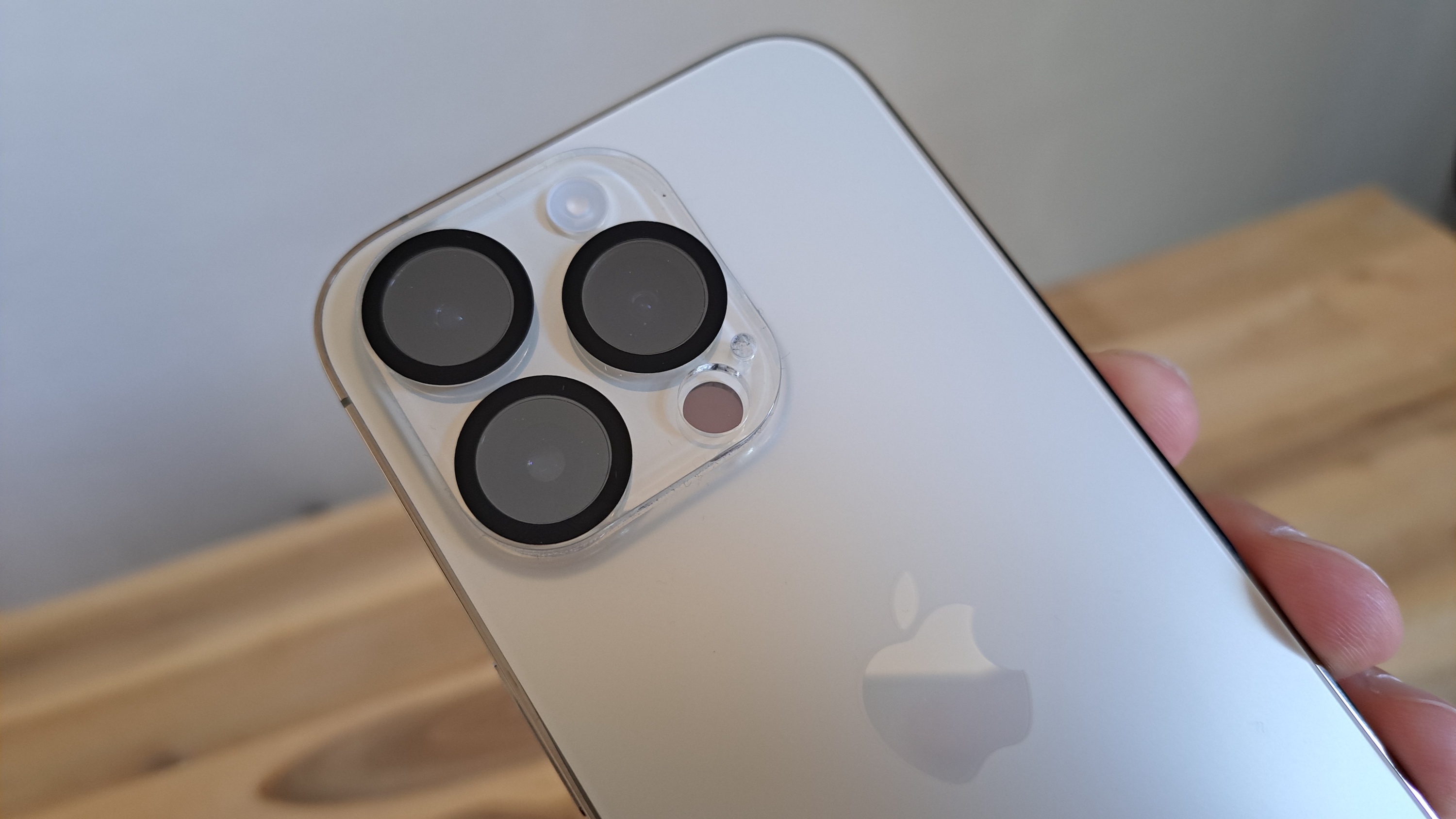 Warentest findet keine Schwächen: iPhone 15 Pro Max erstes sehr gutes  Smartphone 