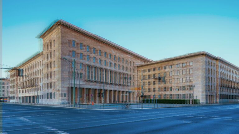 Das Bundesministerium der Finanzen in Berlin. (Foto: A. Savin / Wiki Commons)