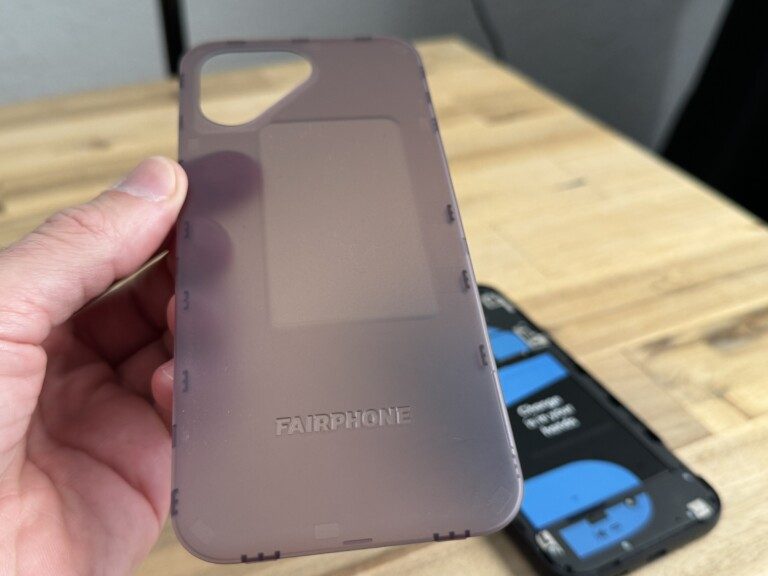 Fairphone 5 Test Cover