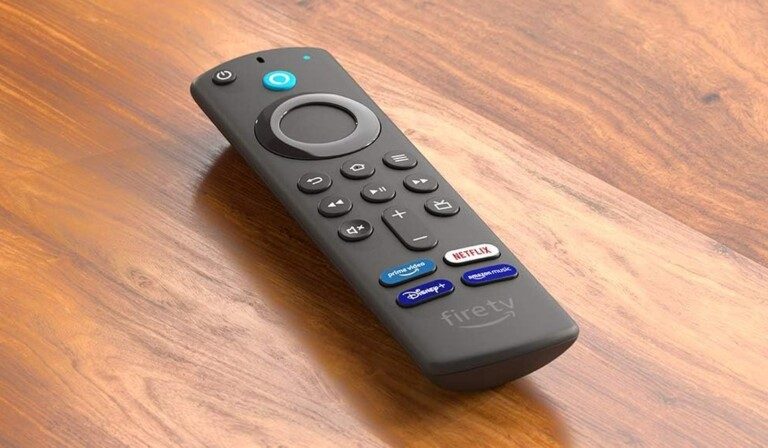 Mittels Tastenkombination setzt du deine Fire-TV-Fernbedienung zurück. (Foto: Amazon)