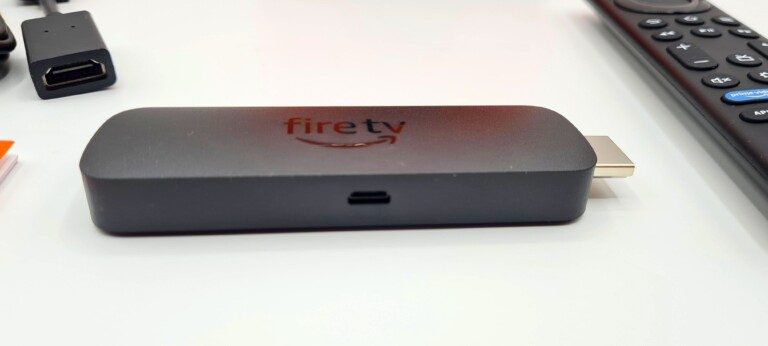 Der unscheinbare Fire TV Stick 4K Max ist empfehlenswert. (Foto: Sven Wernicke)
